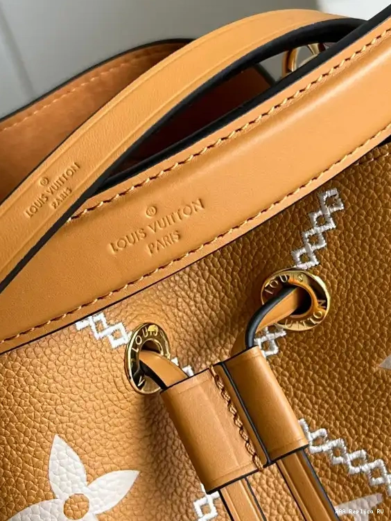 Aaa replica bags VUITTON NÉONOÉ LOUIS BB 0602